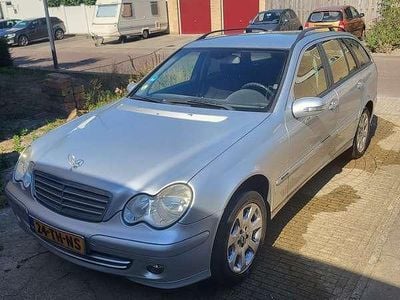Mercedes C180