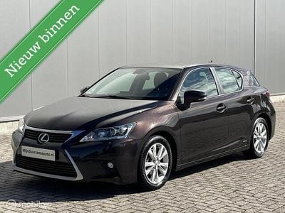 Lexus CT200h