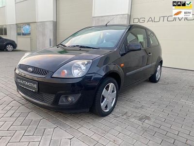 Occasion Ford Fiesta Futura 69 PK (50 kW) 2005 Zwart Hatchback