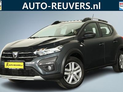 Grijs Occasion 2023 Dacia Sandero Stepway Hatchback | € 18.900 (Eerlijke prijs)