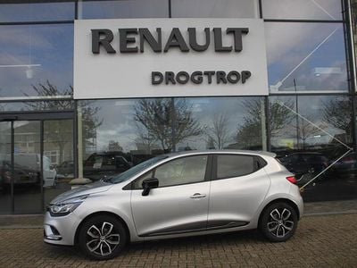 Grijs Gebruikt 2020 Renault Clio V LIMITED Hatchback | € 12.320