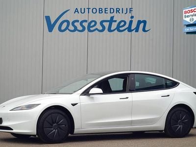 Nieuw Tesla Model 3 RWD 235 kW (320 PK) 2026 Wit Sedan