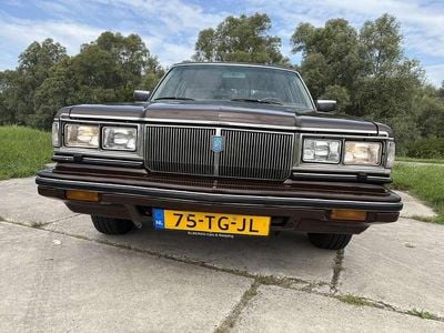 Bruin Gebruikt 1981 Toyota Crown Sedan | € 16.000