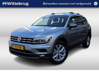 Grijs (metallic) Occasion 2021 VW Tiguan Allspace Highline SUV | € 32.950 (Goede deal)