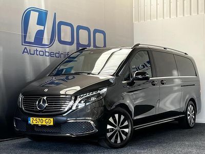 Grijs (metallic) Gebruikt 2022 Mercedes EQV300 Van | € 48.950 (Duur)