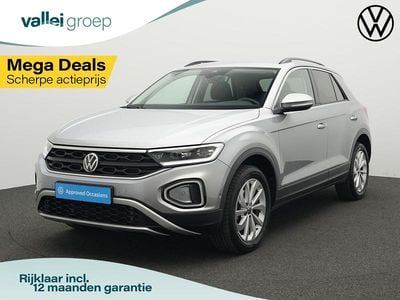 Zilver Occasion 2024 VW T-Roc Edition SUV | € 31.400 (Goede deal)