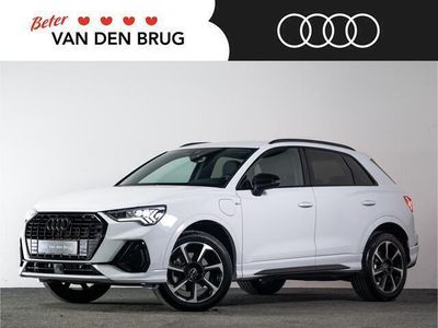 tweedehands Audi Q3 S-Line 45 TFSI e 245 PK | LED | Achteruitrijcamera