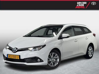 Wit Gebruikt 2016 Toyota Auris Touring Sports Trend Stationwagen | € 16.450 (Iets duurder)