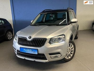 Grijs Gebruikt 2015 Skoda Yeti Elegance SUV | € 13.000