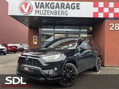 Zwart Gebruikt 2021 Toyota RAV4 Edition SUV | € 32.445 (Eerlijke prijs)