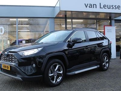 Zwart Occasion 2020 Toyota RAV4 Hybrid SUV | € 29.999 (Eerlijke prijs)