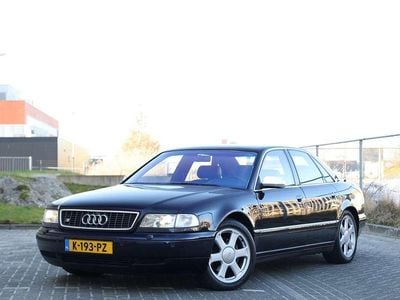Blauw Occasion 1998 Audi S8 Sedan | € 18.000