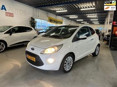 Wit Gebruikt 2010 Ford Ka Titanium X Hatchback | € 3.249 (Eerlijke prijs)