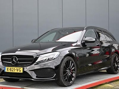 Zwart (metallic) Gebruikt 2017 Mercedes C300 Prestige Stationwagen | € 23.950 (Goede deal)