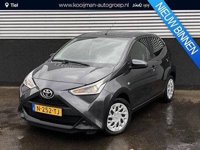 (1g3) Gebruikt 2021 Toyota Aygo X-play Hatchback | € 10.900 (Eerlijke prijs)