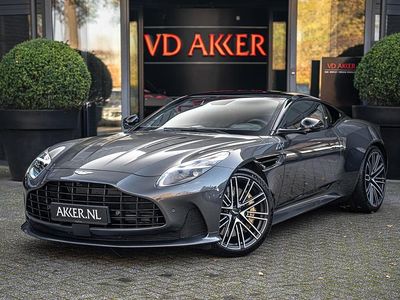 Aston Martin DB12