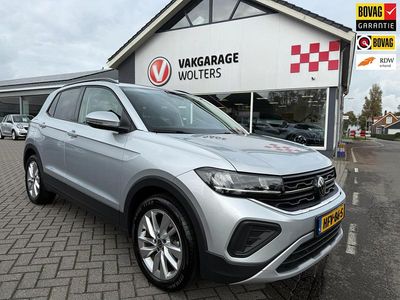 Grijs Gebruikt 2024 VW T-Cross Edition SUV | € 26.950 (Eerlijke prijs)