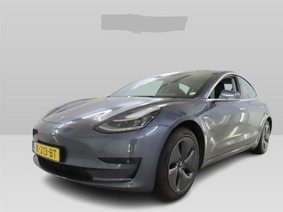 Grijs Occasion 2020 Tesla Model 3 Standard Range Sedan | € 14.985 (Goede deal)