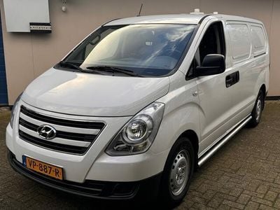Hyundai H 300