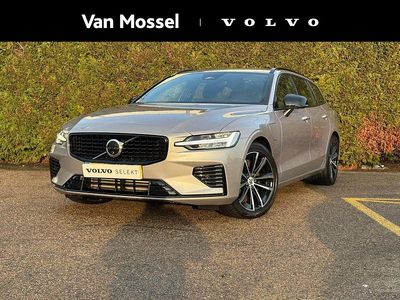 Grijs Occasion 2025 Volvo V60 Plus Stationwagen | € 42.940 (Eerlijke prijs)