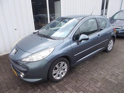 Grijs Gebruikt 2007 Peugeot 207 Hatchback | € 1.995 (Iets duurder)