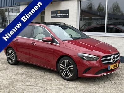Mercedes B200