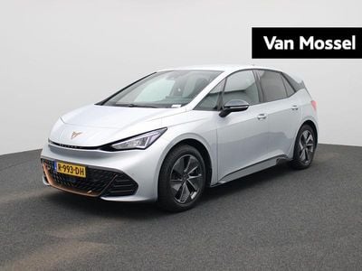 Grijs Occasion 2022 Cupra Born Hatchback | € 24.400 (Eerlijke prijs)