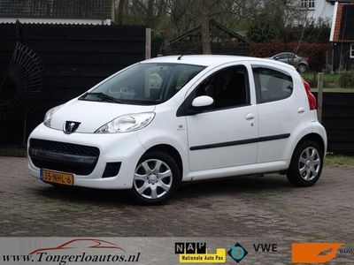 tweedehands Peugeot 107 1.0-12V Urban Move 5drs Airco Nette auto