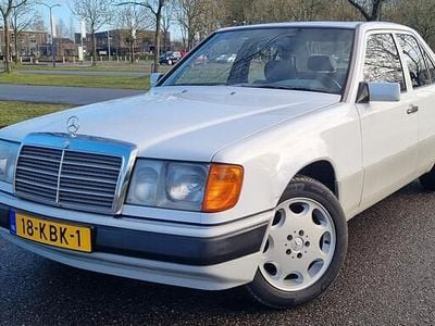 Occasion Mercedes E300 180 PK (132 kW) 1992 Wit Sedan