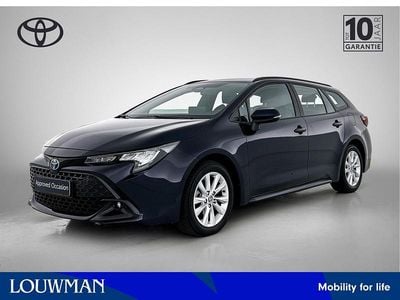 Blauw Occasion 2023 Toyota Corolla Hybrid Active Stationwagen | € 25.400