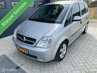 tweedehands Opel Meriva 1.6-16V Maxx Cool AUTOMAAT 2004 weinig km