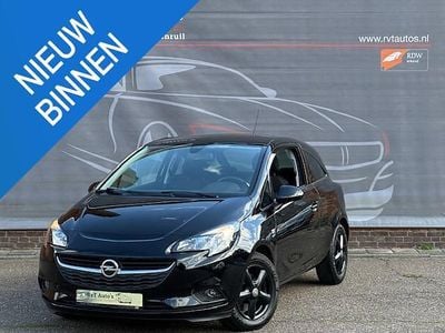 Zwart Gebruikt 2017 Opel Corsa Active Hatchback | € 8.949 (Eerlijke prijs)