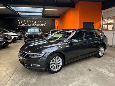 Grijs Gebruikt 2018 VW Passat Comfortline Stationwagen | € 15.750 (Eerlijke prijs)