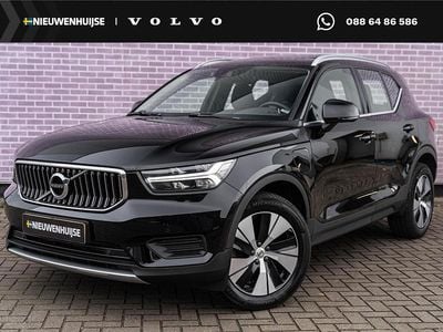 Zwart Gebruikt 2021 Volvo XC40 Inscription SUV | € 29.894 (Eerlijke prijs)
