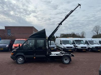 tweedehands Iveco Daily 40C13 DC BE Trekker met Laadkraan