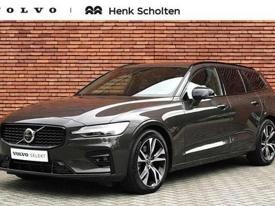 Grijs Gebruikt 2024 Volvo V60 Plus Stationwagen | € 40.000 (Iets duurder)