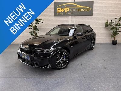 Zwart Gebruikt 2022 BMW 330e M Sport Stationwagen | € 37.950 (Eerlijke prijs)