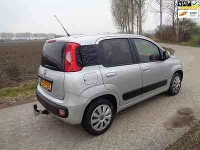 Grijs Occasion 2013 Fiat Panda Lounge Hatchback | € 3.699 (Eerlijke prijs)