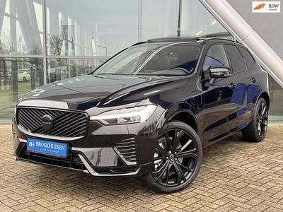 Zwart (metallic) Nieuw 2025 Volvo XC60 Plus SUV | € 56.950