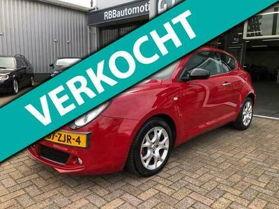 tweedehands Alfa Romeo MiTo 0.9 TwinAir Distinctive vol optie navigatie leer panoramadak climate controle cruise controle pdc dealeronderhoud