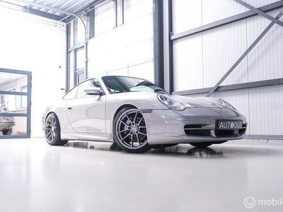Porsche 911 Carrera 4