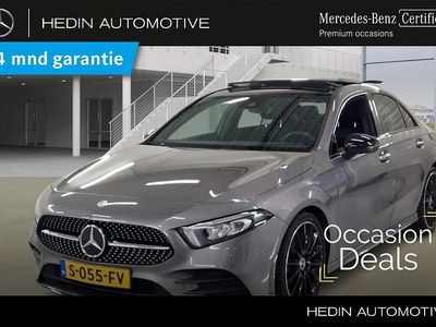 Grijs Occasion 2023 Mercedes A180 AMG line Sedan | € 36.900 (Duur)