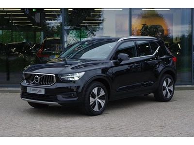 Zwart Gebruikt 2022 Volvo XC40 Inscription SUV | € 26.450 (Super prijs)