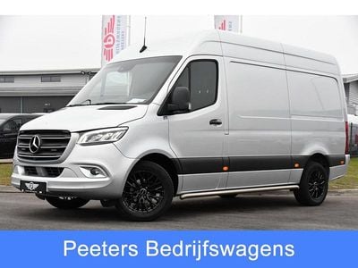 Zilver Occasion 2020 Mercedes Sprinter Edition Van | € 35.950 (Super prijs)