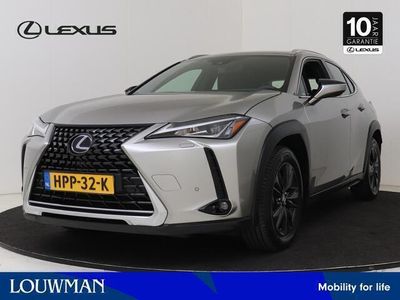 Lexus UX 250h