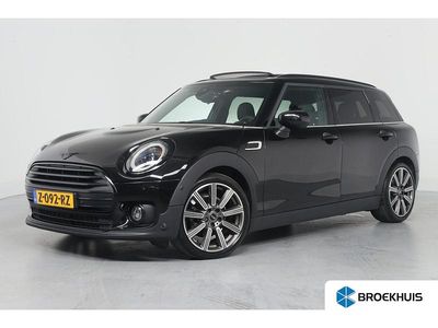 Zwart Gebruikt 2022 Mini One Clubman Stationwagen | € 23.900 (Eerlijke prijs)