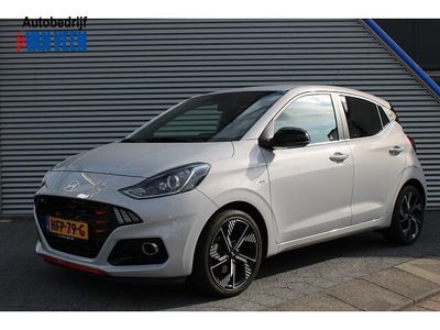 Lumen grey (grijs metallic) Gebruikt 2023 Hyundai i10 N Line Hatchback | € 18.945 (Eerlijke prijs)