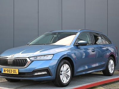 Blauw Occasion 2022 Skoda Octavia Business Line Stationwagen | € 18.450 (Eerlijke prijs)