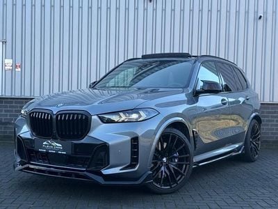 Grijs Occasion 2023 BMW X5 M Sport SUV | € 86.950 (Goede deal)