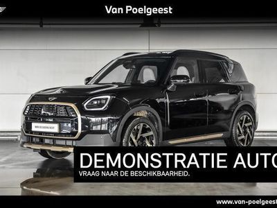 tweedehands Mini Countryman 1.5 C Favoured | Pakket L | Glazen panoramadak